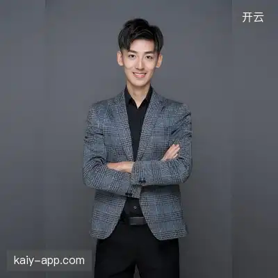 邓涵怡